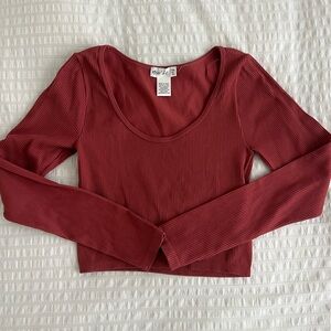 Women's Ribbed Burgundy Mauve Scoop Neck Long Sleeve Top